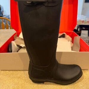 Hunter Women’s Original Tall Rain Boots
